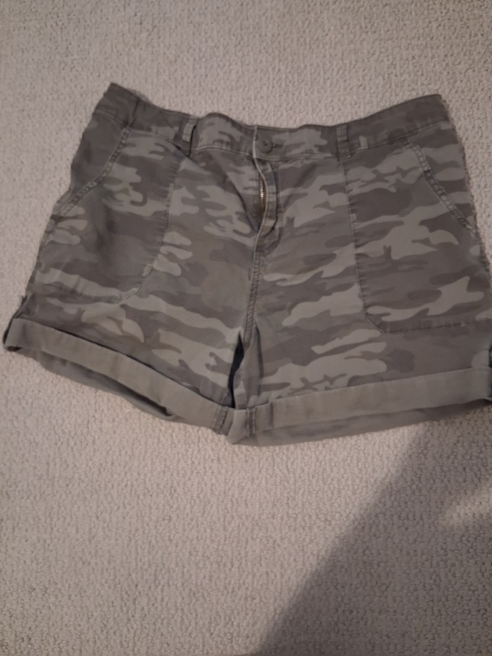 Women's Camo Roll-Cuff Cargo Shorts in Olive Green